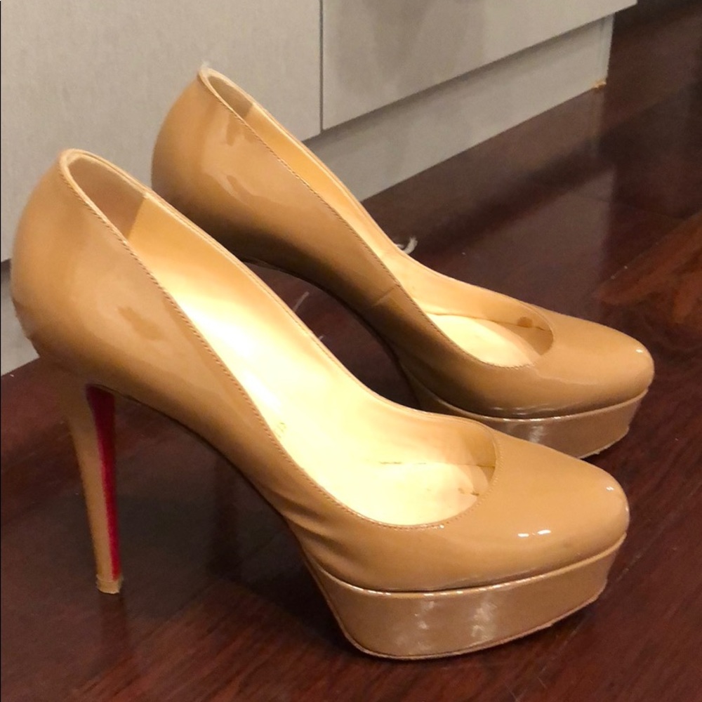 Christian Louboutin patent leather pumps/heels